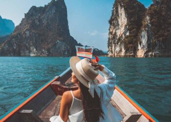 8 Tips for Travelling Alone | Guide to Solo Travel | AIG Ireland