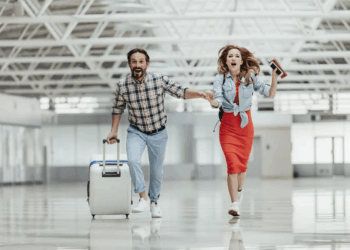 Best Last-Minute Travel Bargains Available Today